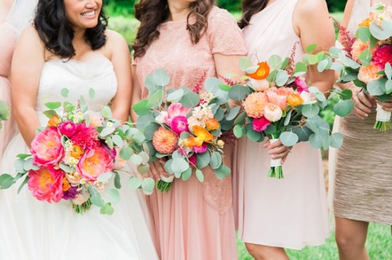pops-of-pink-vineyard-wedding