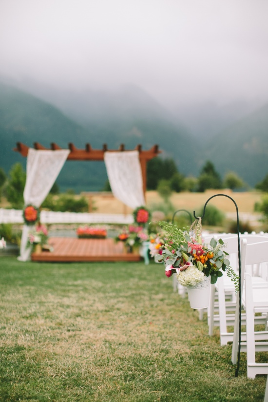 pretty-pink-ranch-wedding