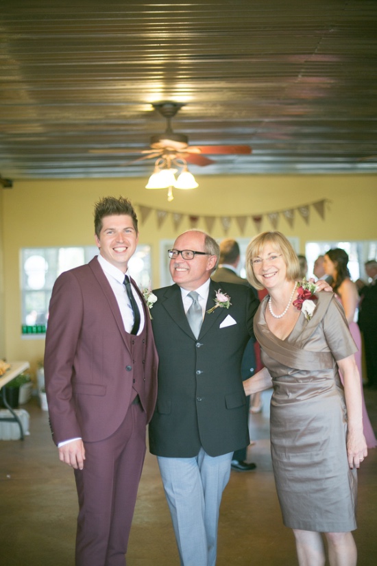 pretty-pink-vineyard-wedding