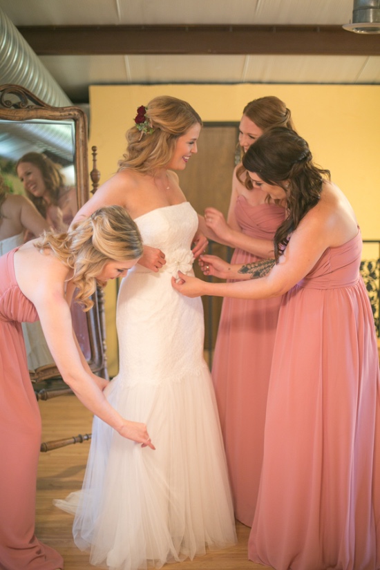 pretty-pink-vineyard-wedding