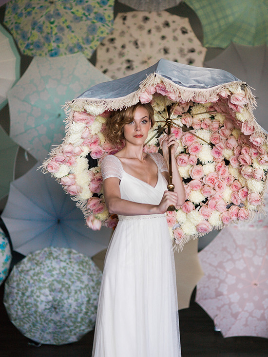 wedding umbrellas from @bellaumbrellas
