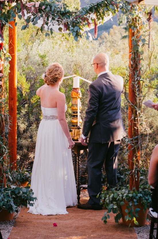 rustic-backyard-garden-wedding
