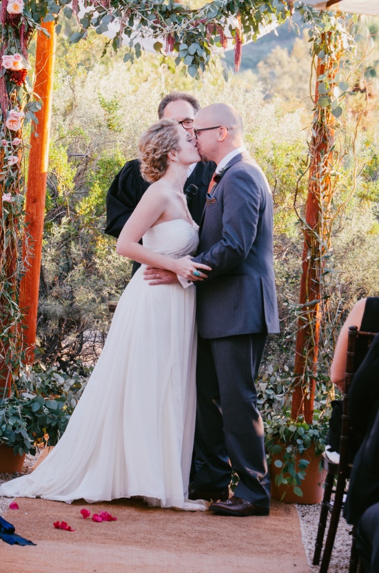 rustic-backyard-garden-wedding