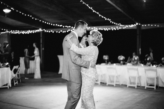 simple-and-elegant-blush-wedding