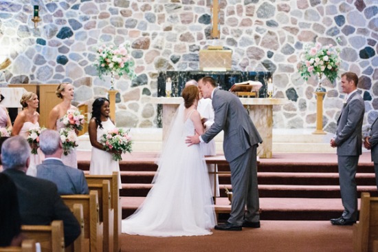 simple-and-elegant-blush-wedding