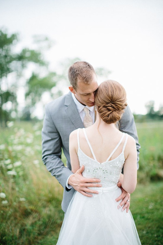 simple-and-elegant-blush-wedding