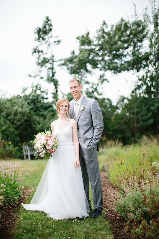 simple-and-elegant-blush-wedding