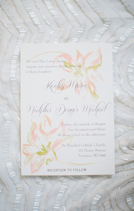 painted wedding invitation @weddingchicks
