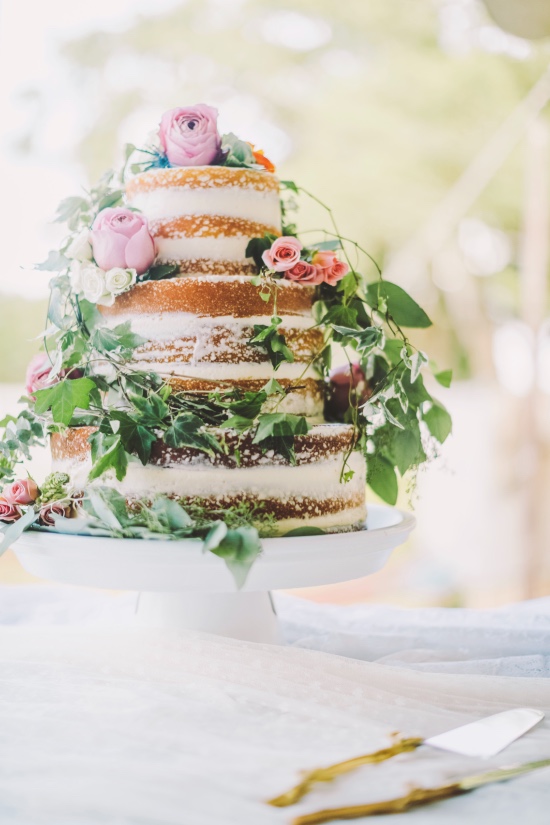 tropical-boho-chic-hawaiian-wedding