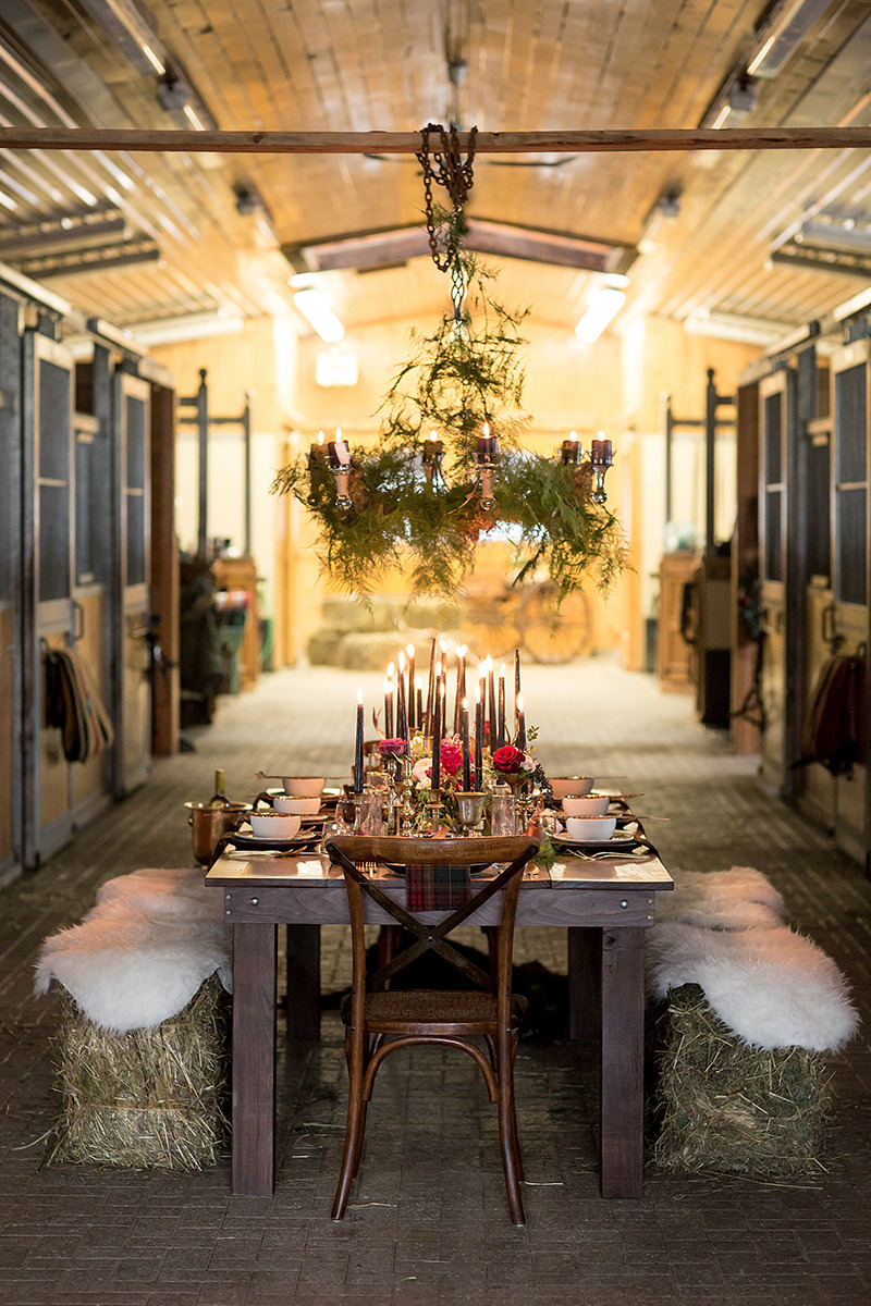 winter-barn-wedding-tips24