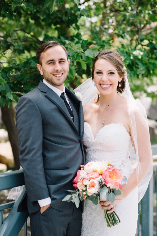 wooden-sign-mint-and-peach-wedding