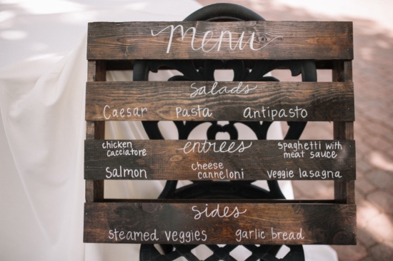 wooden-sign-mint-and-peach-wedding