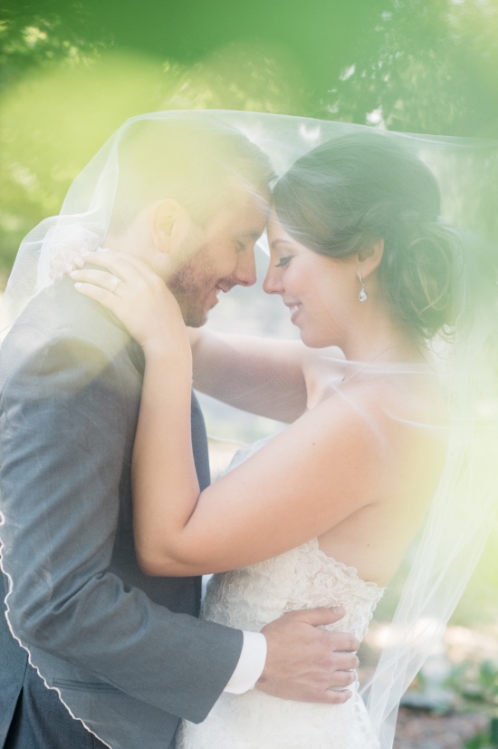 wooden-sign-mint-and-peach-wedding