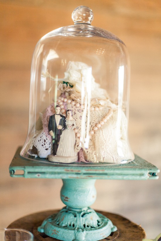 beautiful-be-yourself-barn-wedding