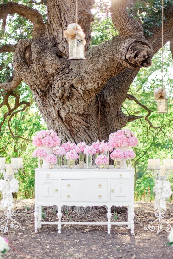 beautiful-be-yourself-barn-wedding