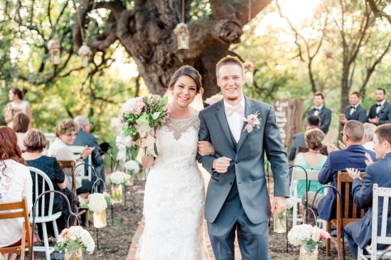 beautiful-be-yourself-barn-wedding