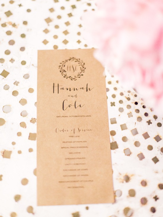 beautiful-be-yourself-barn-wedding