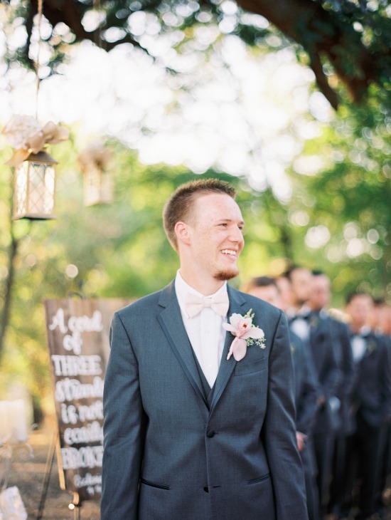 beautiful-be-yourself-barn-wedding