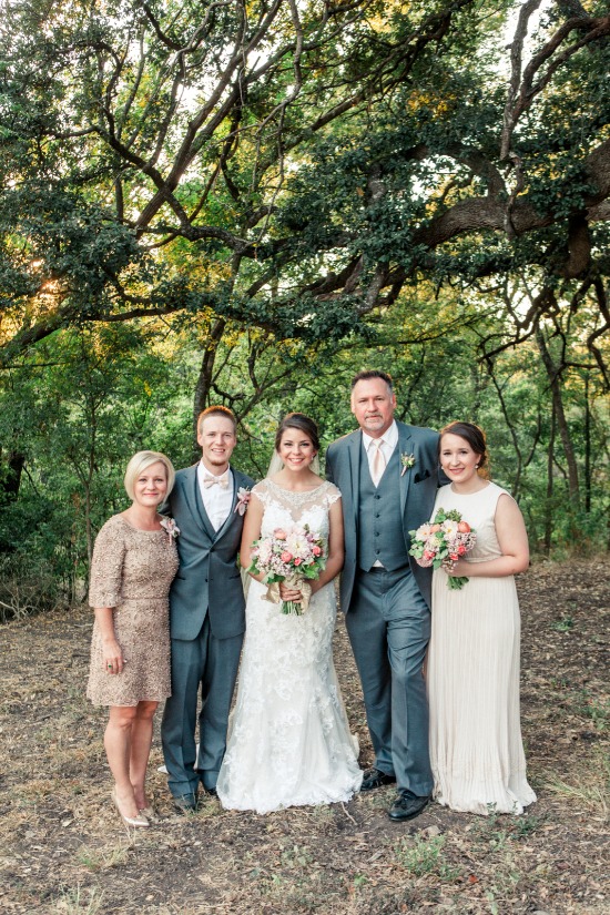 beautiful-be-yourself-barn-wedding