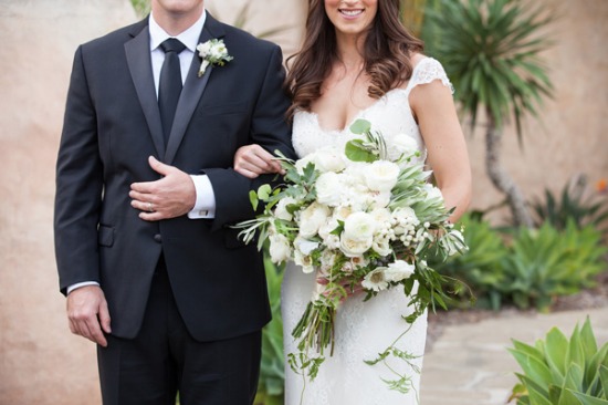 carmel-white-and-green-wedding