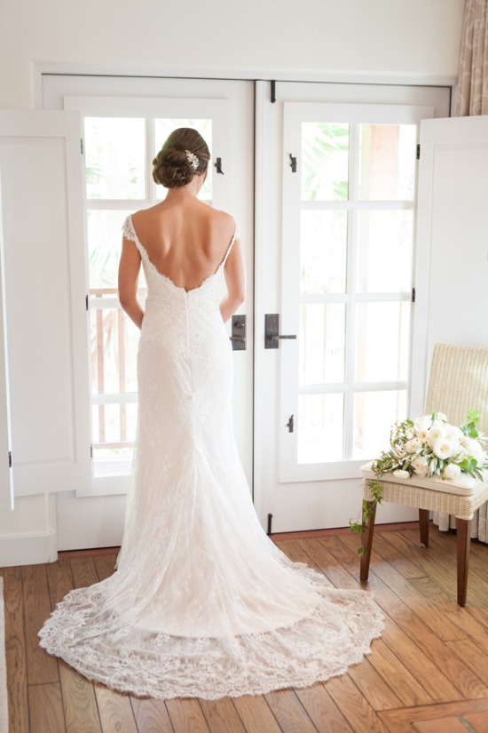 carmel-white-and-green-wedding