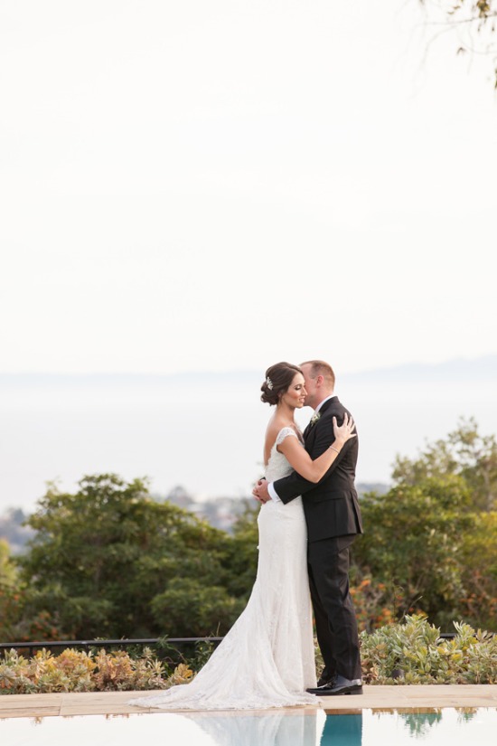 carmel-white-and-green-wedding