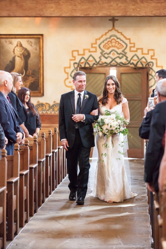 carmel-white-and-green-wedding
