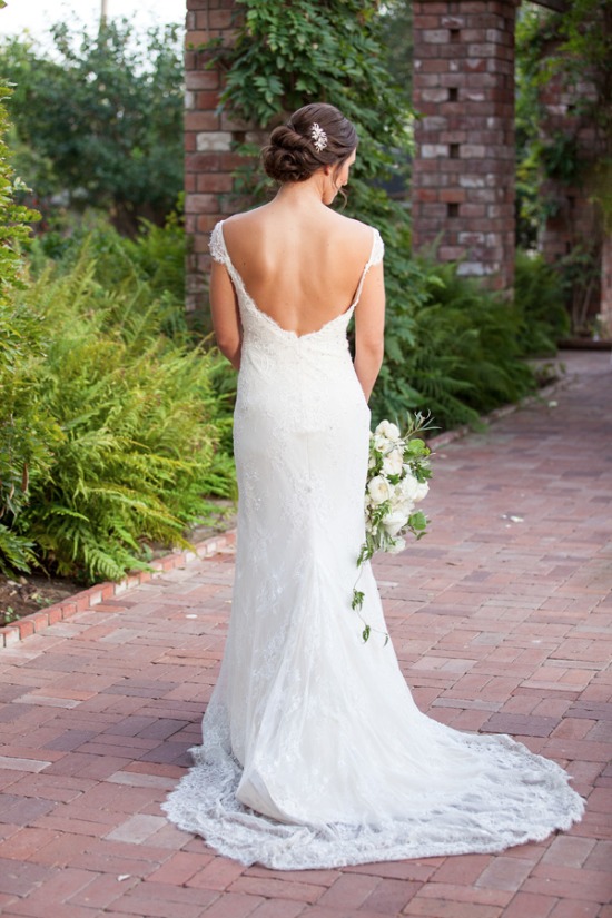 carmel-white-and-green-wedding