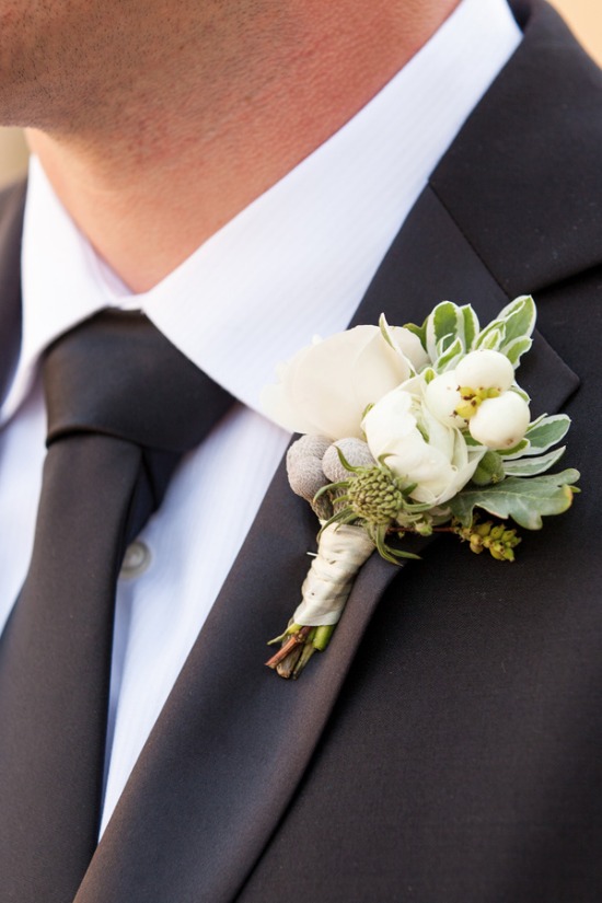carmel-white-and-green-wedding
