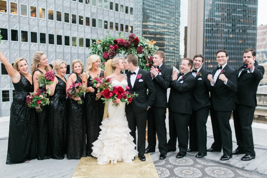 chic-gold-black-and-magenta-wedding