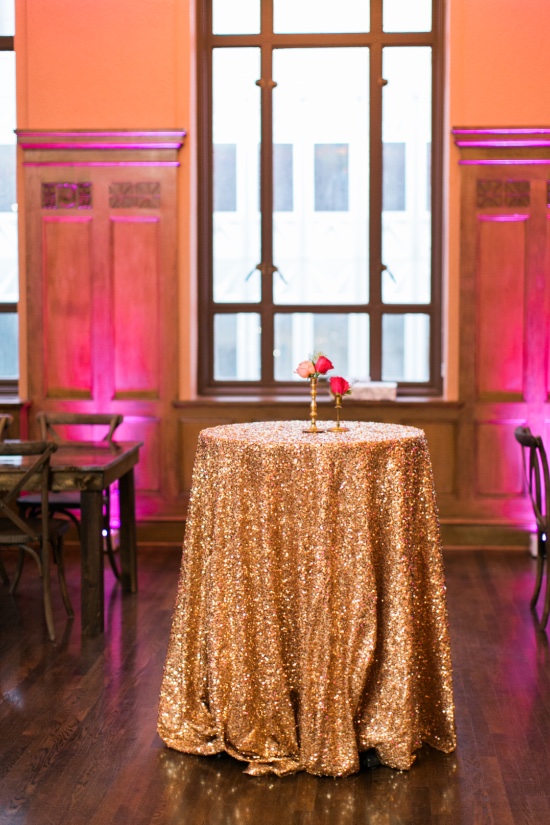 chic-gold-black-and-magenta-wedding