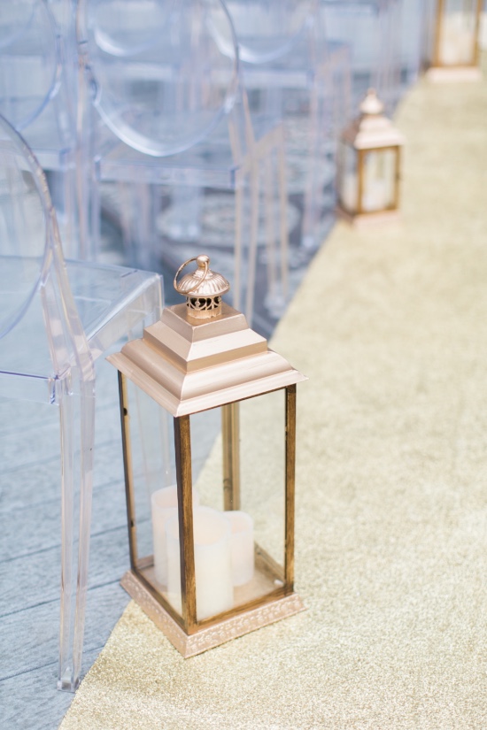 chic-gold-black-and-magenta-wedding