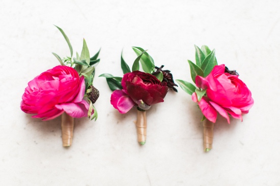 chic-gold-black-and-magenta-wedding