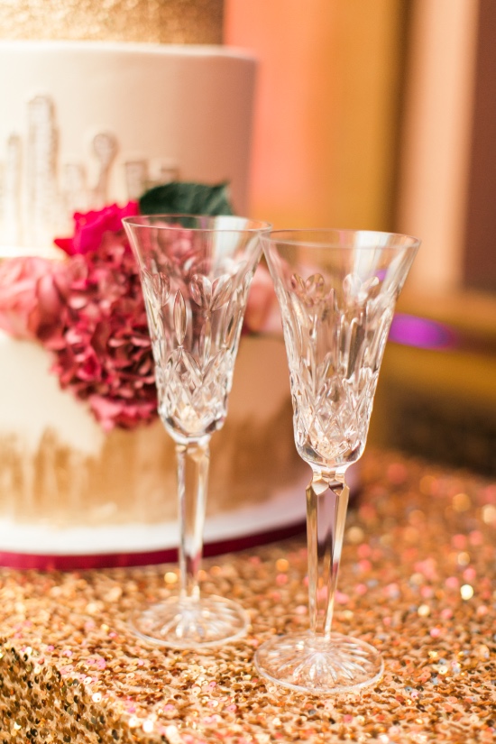 chic-gold-black-and-magenta-wedding