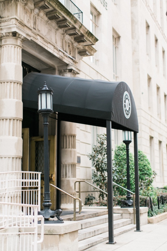 chic-gold-black-and-magenta-wedding