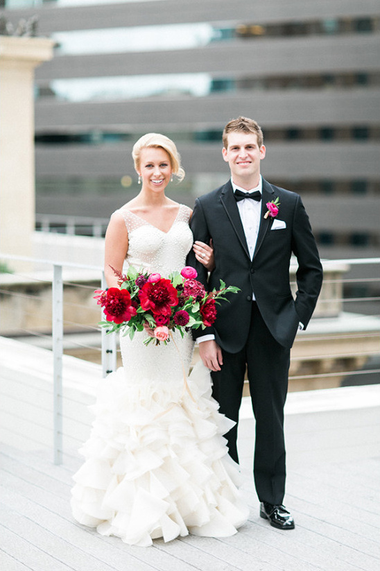 Chic Gold, Black and Magenta Wedding