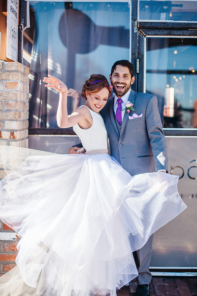 Get Married At The Por Wine House in Colorado