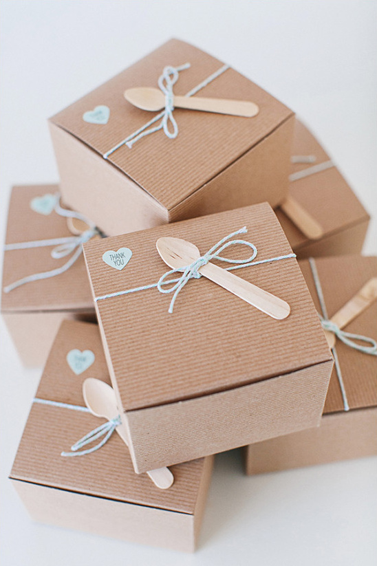 Craft paper favor boxes with wooden spoon detail