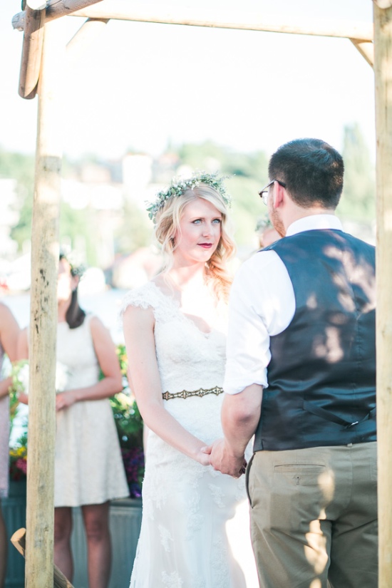 get-married-on-a-boat-in-seattle