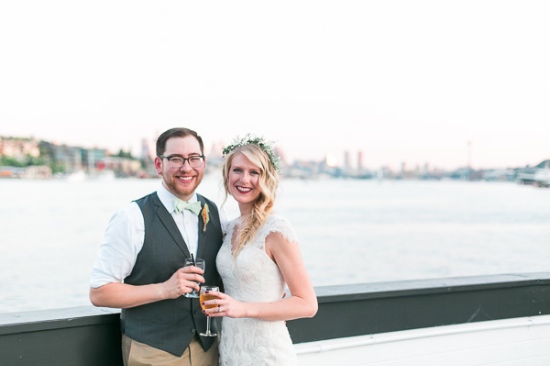 get-married-on-a-boat-in-seattle