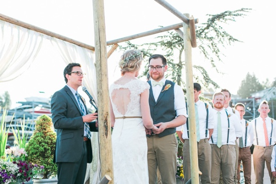 get-married-on-a-boat-in-seattle