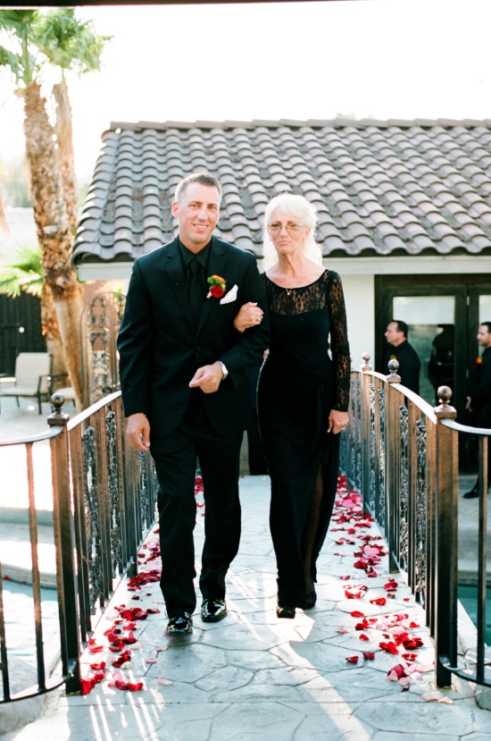 glammed-up-vegas-wedding