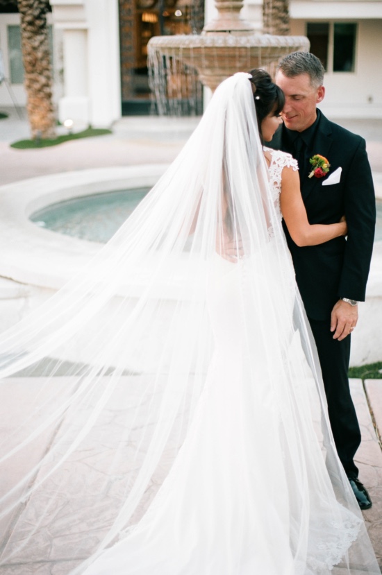 glammed-up-vegas-wedding