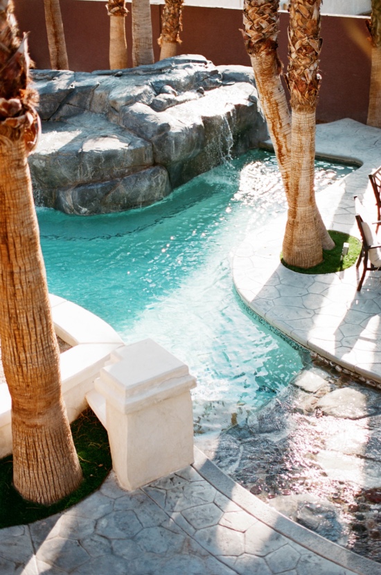 glammed-up-vegas-wedding