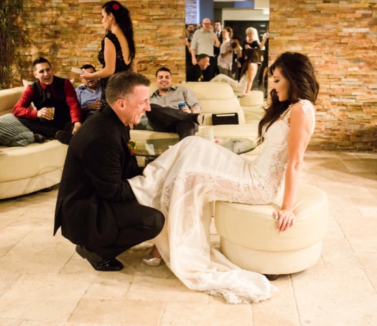 glammed-up-vegas-wedding