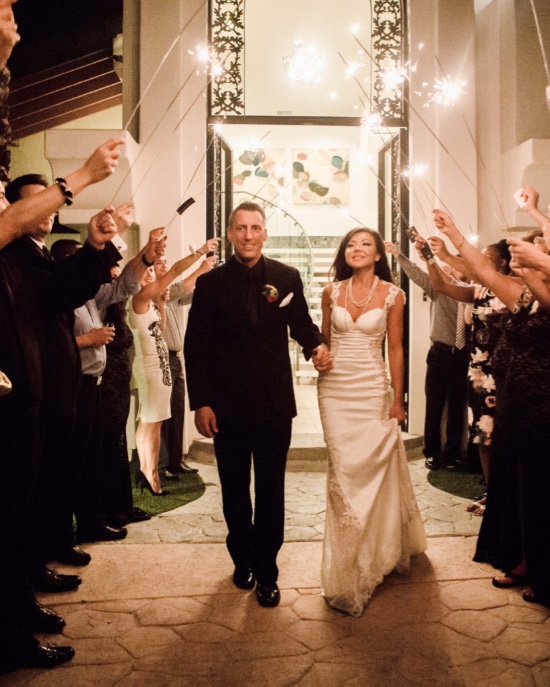 glammed-up-vegas-wedding