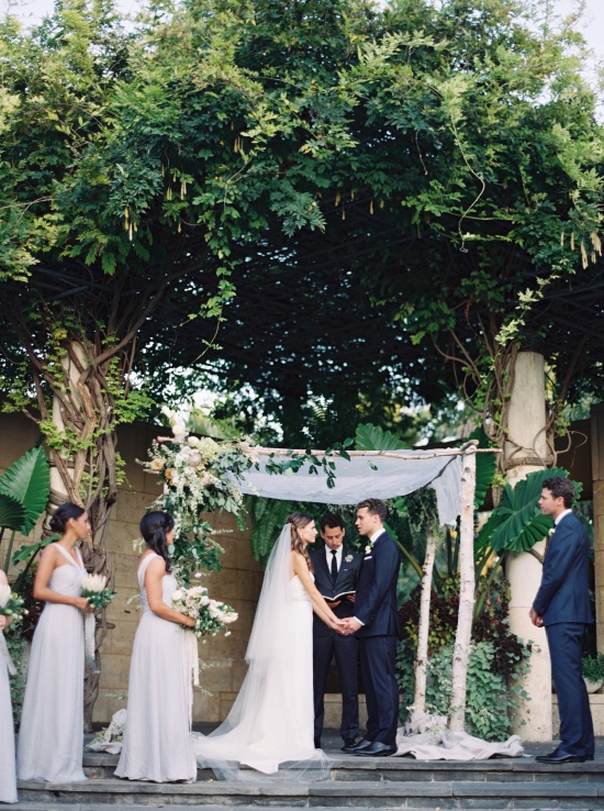 lovely-natural-garden-wedding