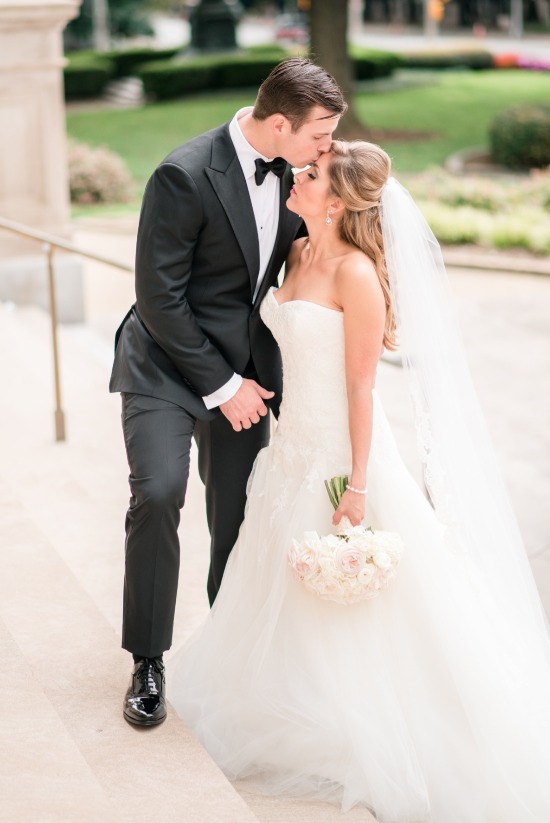 lovely-pink-and-ivory-wedding