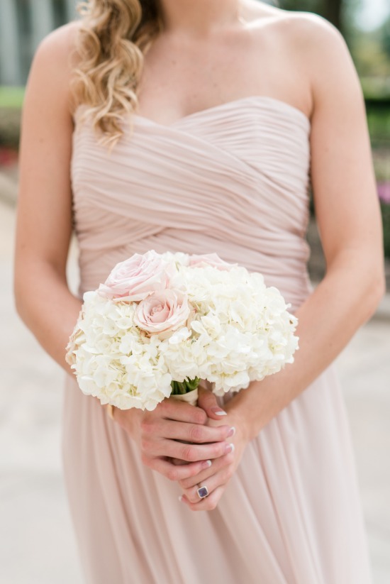 lovely-pink-and-ivory-wedding