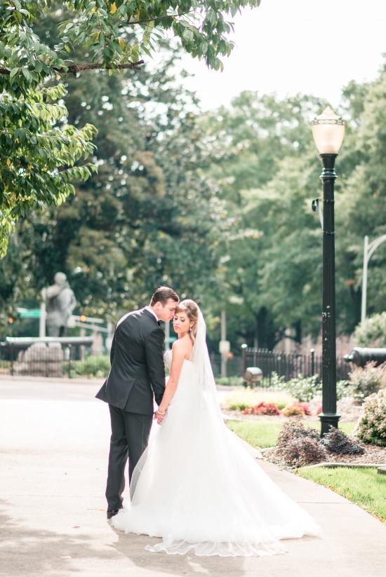 lovely-pink-and-ivory-wedding